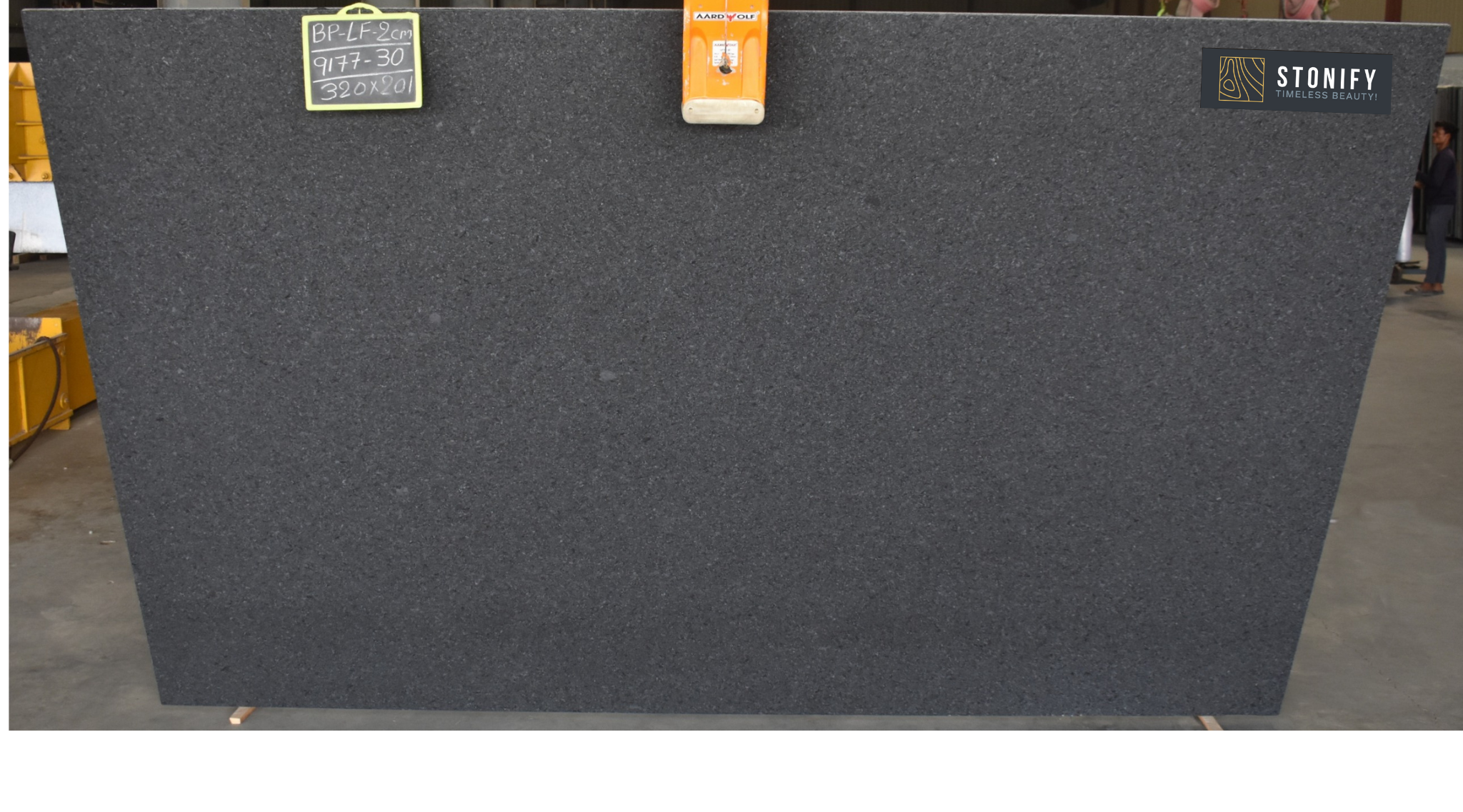 Black Pearl Leather Finish